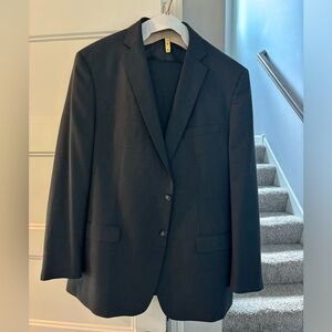 Van Heusen Suit